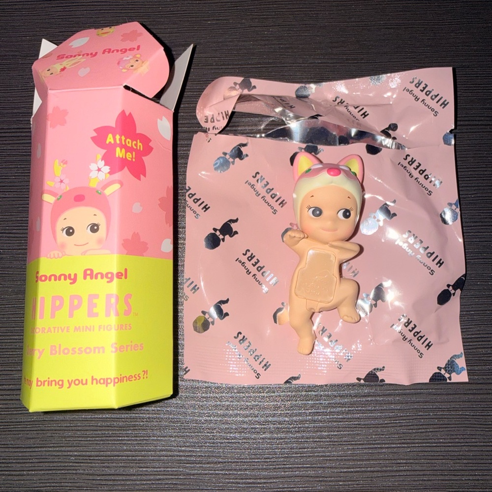 Sonny Angel Cherry Blossom Hipper Shiba Inu